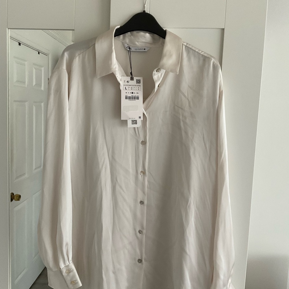 Zara White Dress Shirt Classic Design